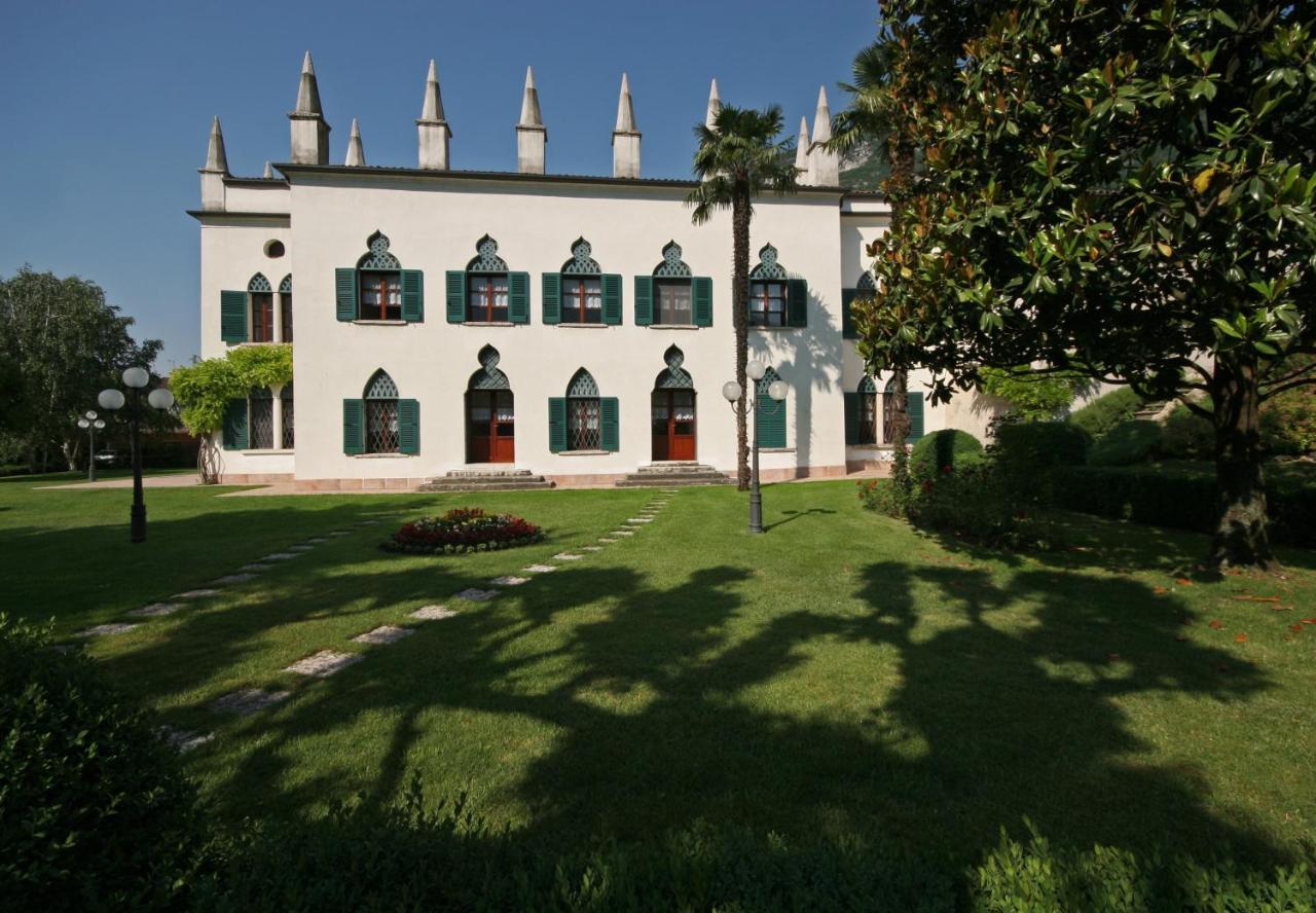Villa Brignoli Rivalta di Brentino ภายนอก รูปภาพ