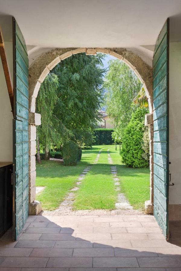 Villa Brignoli Rivalta di Brentino ภายนอก รูปภาพ